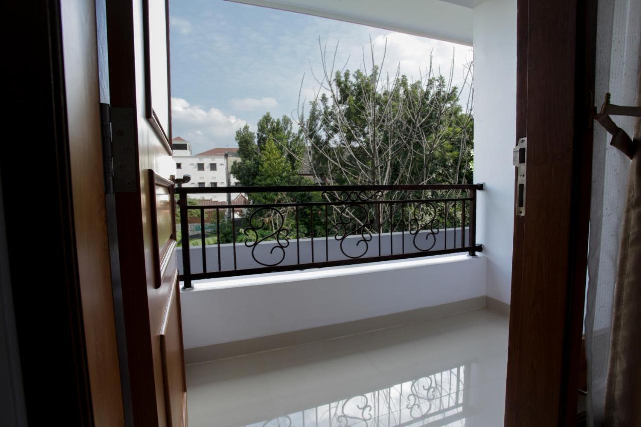 Banua Raya Homestay Yogyakarta Exterior foto