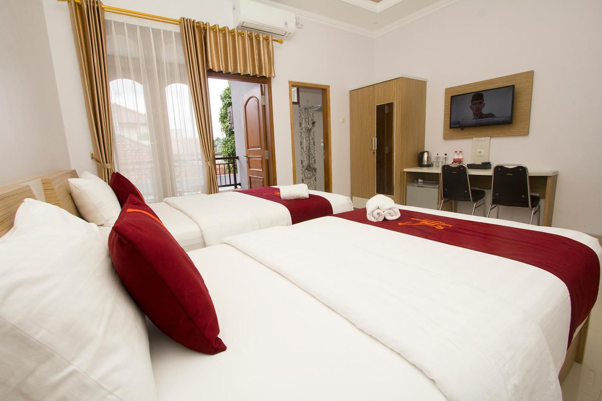 Banua Raya Homestay Yogyakarta Exterior foto